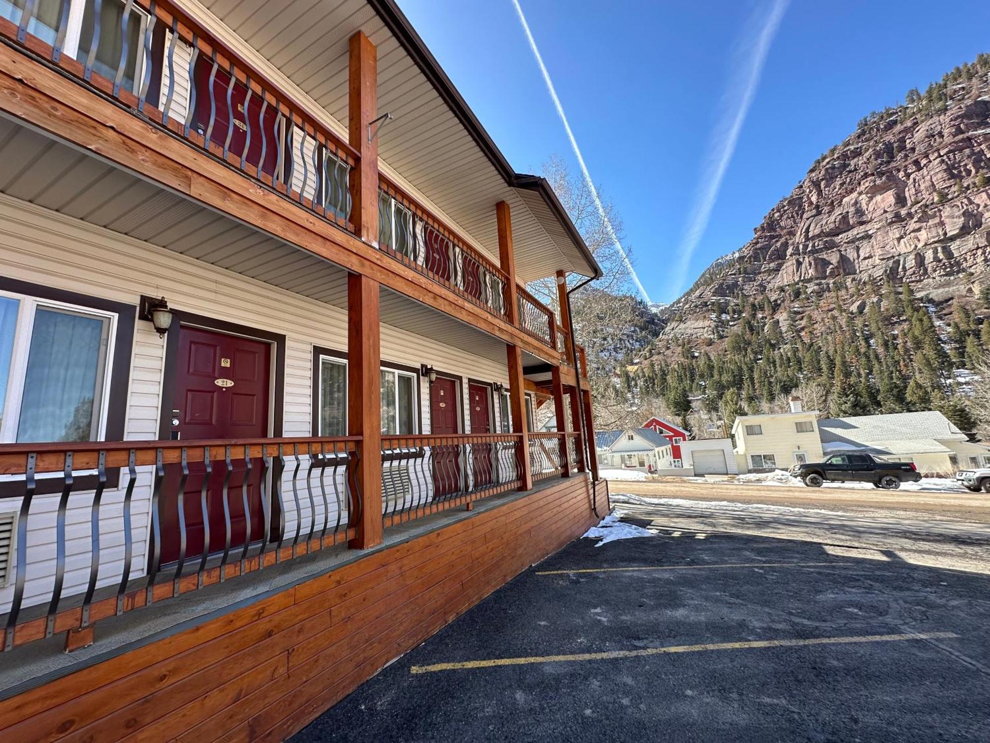 Matterhorn Inn أوراي المظهر الخارجي الصورة