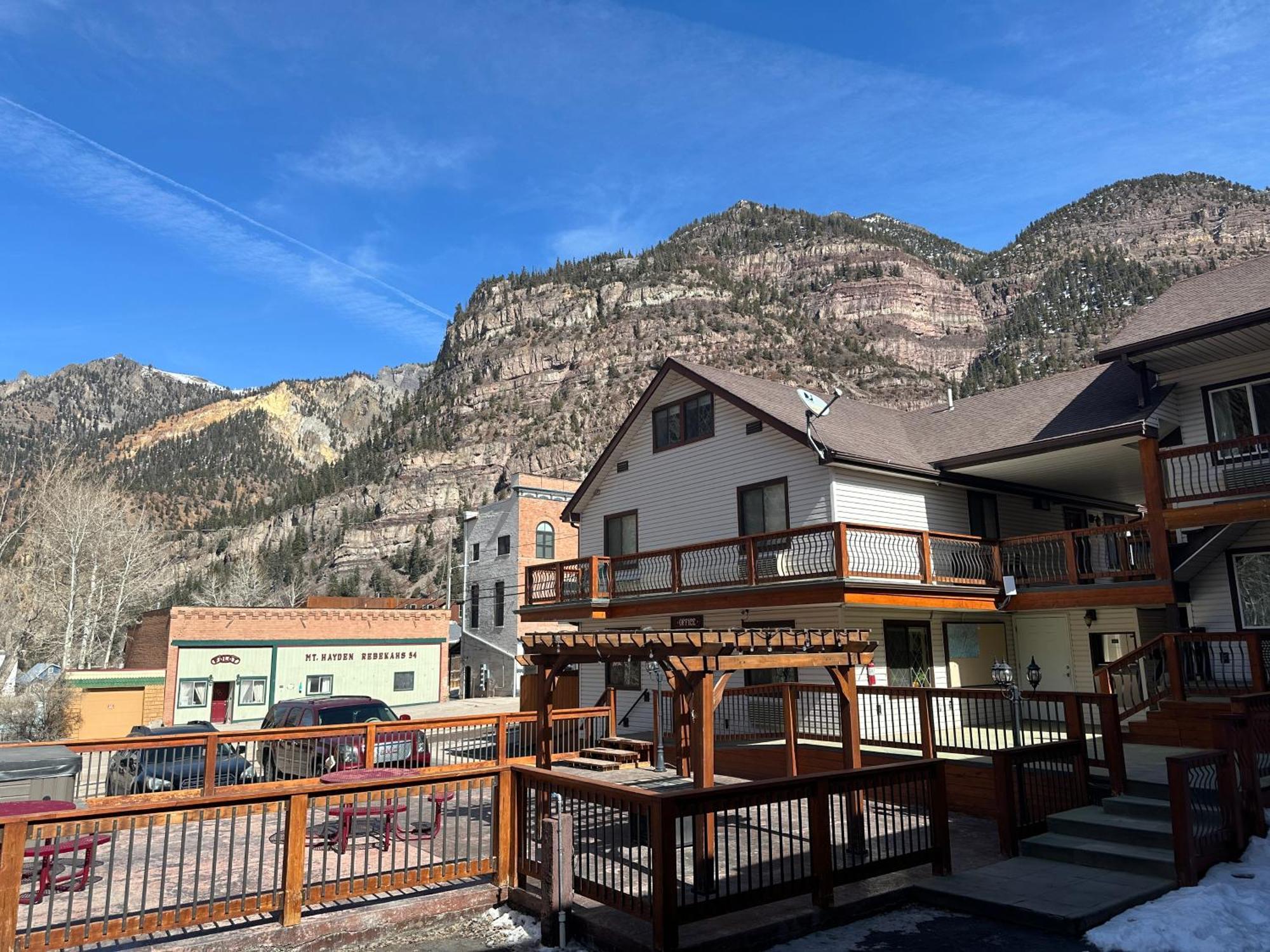 Matterhorn Inn أوراي المظهر الخارجي الصورة